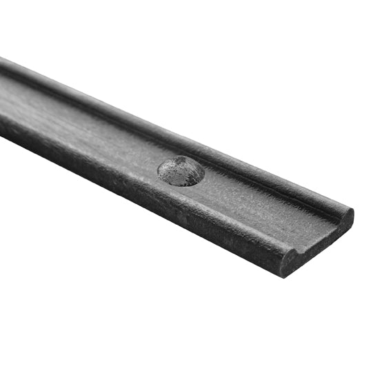 Plaskownik zdobiony nitowany P/041-30x8, L3000, a132mm