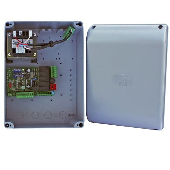 Skrzynka z centralą sterującą