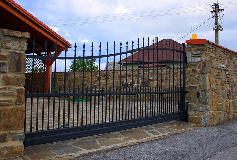 Profil do bramy przesuwnej Fe, 80x80x5mm, L3m